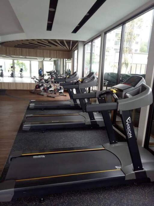 Ss Condostay Residensi Lili, Nilai Nearby Klia, Usim - Infinity Pool, Wifi, Smart Tv Exterior foto